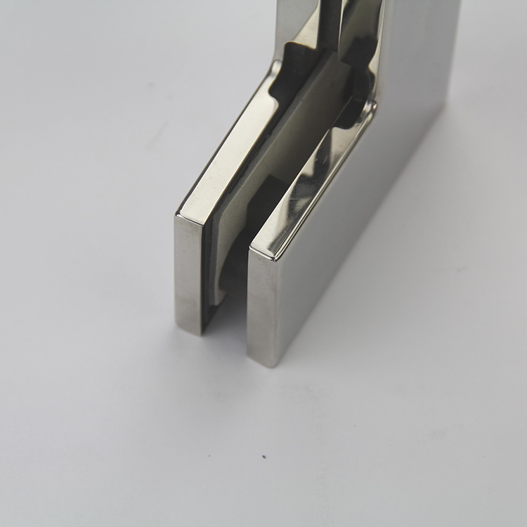Puerta de vidrio de aluminio inferior Puerta de vidrio sin marco Capado de parche